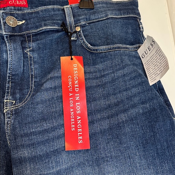 GUESS Slim-Fit Cotton Stretch Denim Blue Jean Shorts 36 waist NWT - Picture 4 of 9